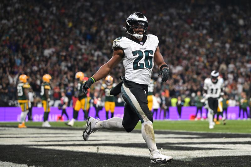 Philadelphia Holds Off Green Bay In Brazil As Saquon Barkley Shines In ...