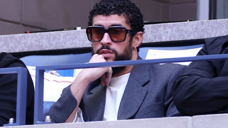 El cantante Bad Bunny asiste al partido final de individuales masculinos del Abierto de Tenis d de Estados Unidos en el Centro Nacional de Tenis USTA Billie Jean King el 8 de septiembre de 2024 en el vecindario de Flushing, Queens, Nueva York.