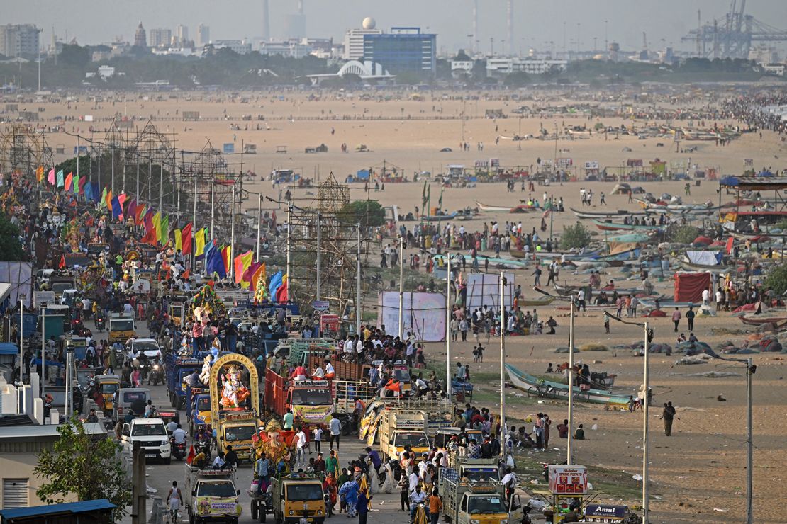 Devotees transport idols of the Hindu deity Ganesha for immersion in the Bay of Bengal during Ganesh Chaturthi festival in Chennai on September 15, 2024.