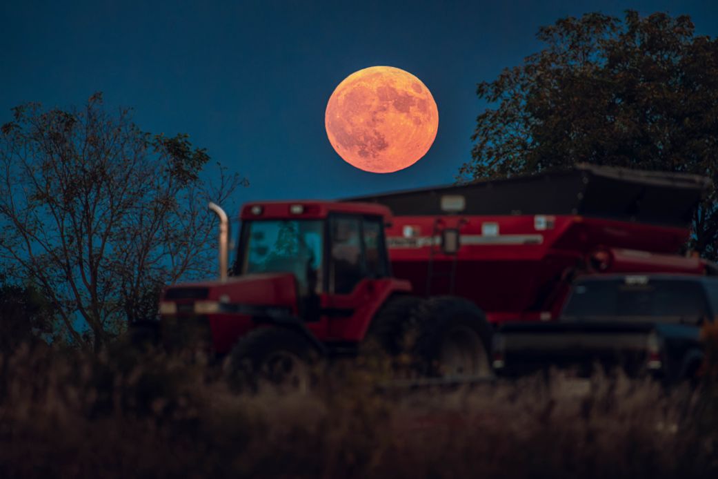 gettyimages-2171977920 Eclipse Lunar Total 2025 pelo do Mundo