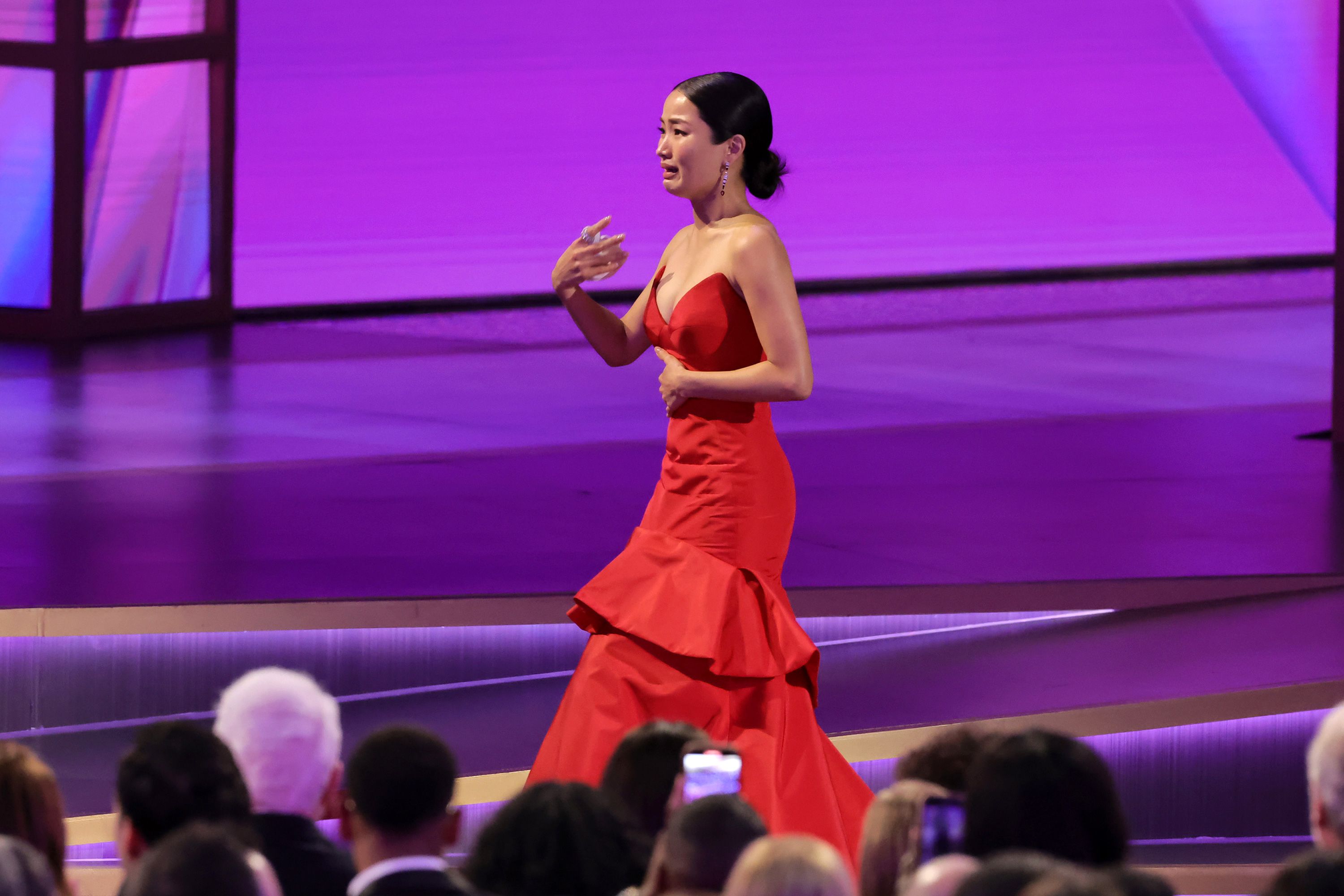 Anna Sawai walks up to the stage to accept the Emmy for outstanding lead actress in a drama series ('Shōgun').