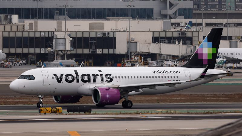 Passenger arrested after allegedly attempting to divert Mexican flight to US | CNN