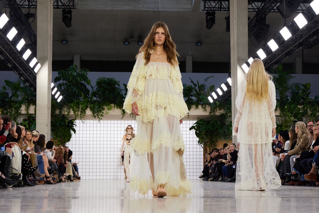 There were floral prints, plays on ‘flou’  (a ruffled or pleated shirt), billowy blouses and laced ballerinas at Chloé.