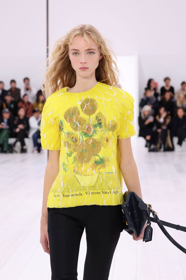 More recently, Jonathan Anderson turned Vincent van Gogh paintings into feathered T-shirts for the Loewe Spring-Summer 2025 show in Paris.