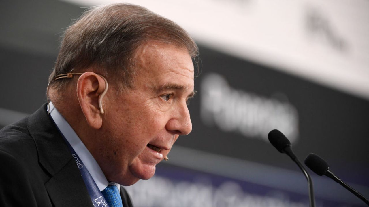 Venezuelan opposition presidential candidate Edmundo Gonzalez Urrutia takes part in the La Toja Forum - Atlantic Link event, in A Illa da Toxa on October 4, 2024. (Photo by MIGUEL RIOPA / AFP) (Photo by MIGUEL RIOPA/AFP via Getty Images)