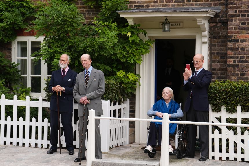 Prince Michael, Prince Edward, Duke of Kent, Katherine, Duke of Kent, and Lord Nicholas Windsor will be performing outside Kensington Palace in London to celebrate the Duke's 89th birthday on October 9, 2024.
