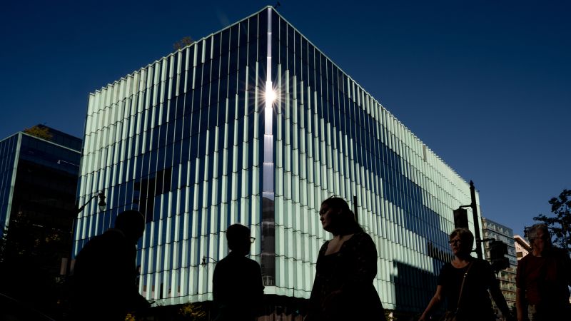 Hedge funds could make billions from a Fannie Mae and Freddie Mac spin-off