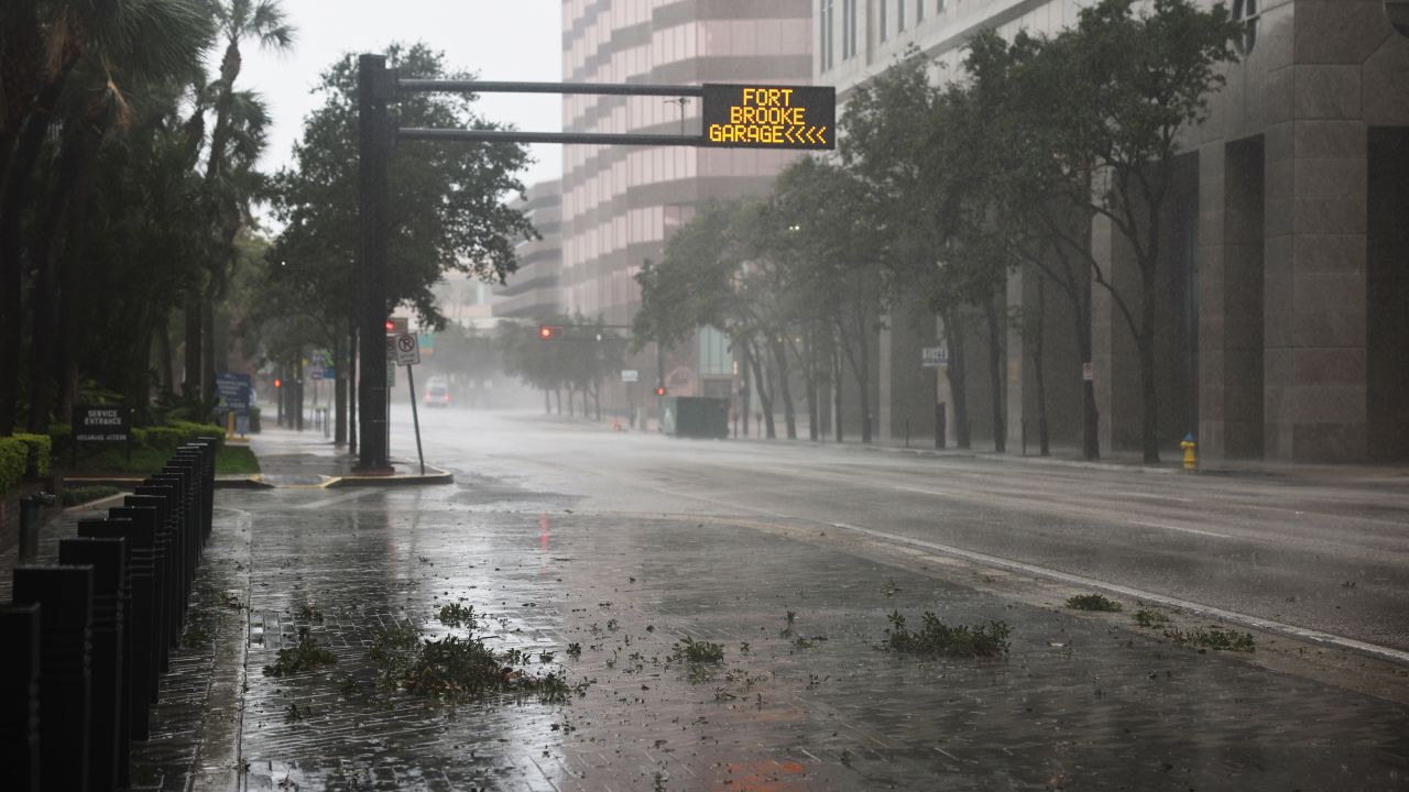 TAMPA, FLORIDA - OCTOBER 09: Tampa prepares for the arrival of Hurricane Milton on October 09, 2024 in Tampa, Florida. Milton, which comes just after the recent catastrophic Hurricane Helene, has strengthened to a Category 4 storm as it approaches Florida’s Gulf Coast and is expected to make landfall late Wednesday. (Photo by Spencer Platt/Getty Images)