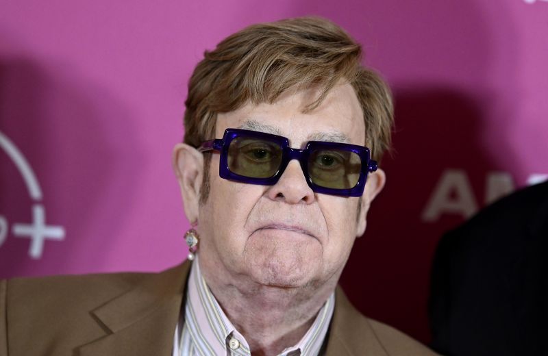 Elton John diz que perdeu a visão - jili slot