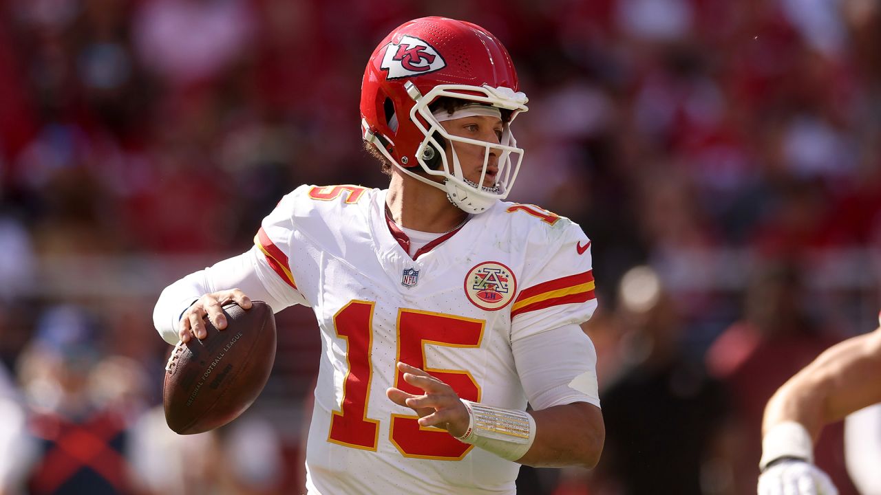 SANTA CLARA, CALIFORNIA - OCTOBER 20: Patrick Mahomes #15 of the Kansas City Chiefs drops back to pass the ball against the San Francisco 49ers at Levi's Stadium on October 20, 2024 in Santa Clara, California. (Photo by Ezra Shaw/Getty Images)