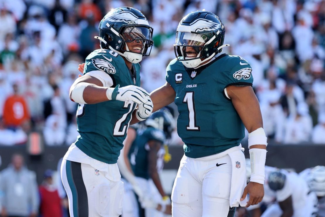 Running back Saquon Barkley (No. 26) and QB Jalen Hurts (No. 1) have looked much improved over the Eagles' recent winning run.