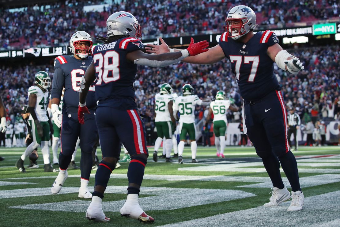 Stevenson (No. 38) had two touchdowns as the Patriots stunned the Jets.