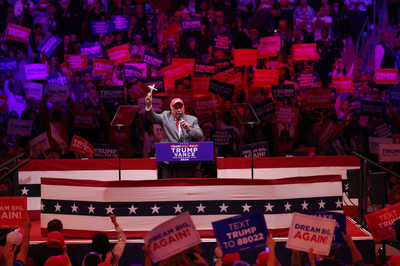 David Rem speaks at the rally.