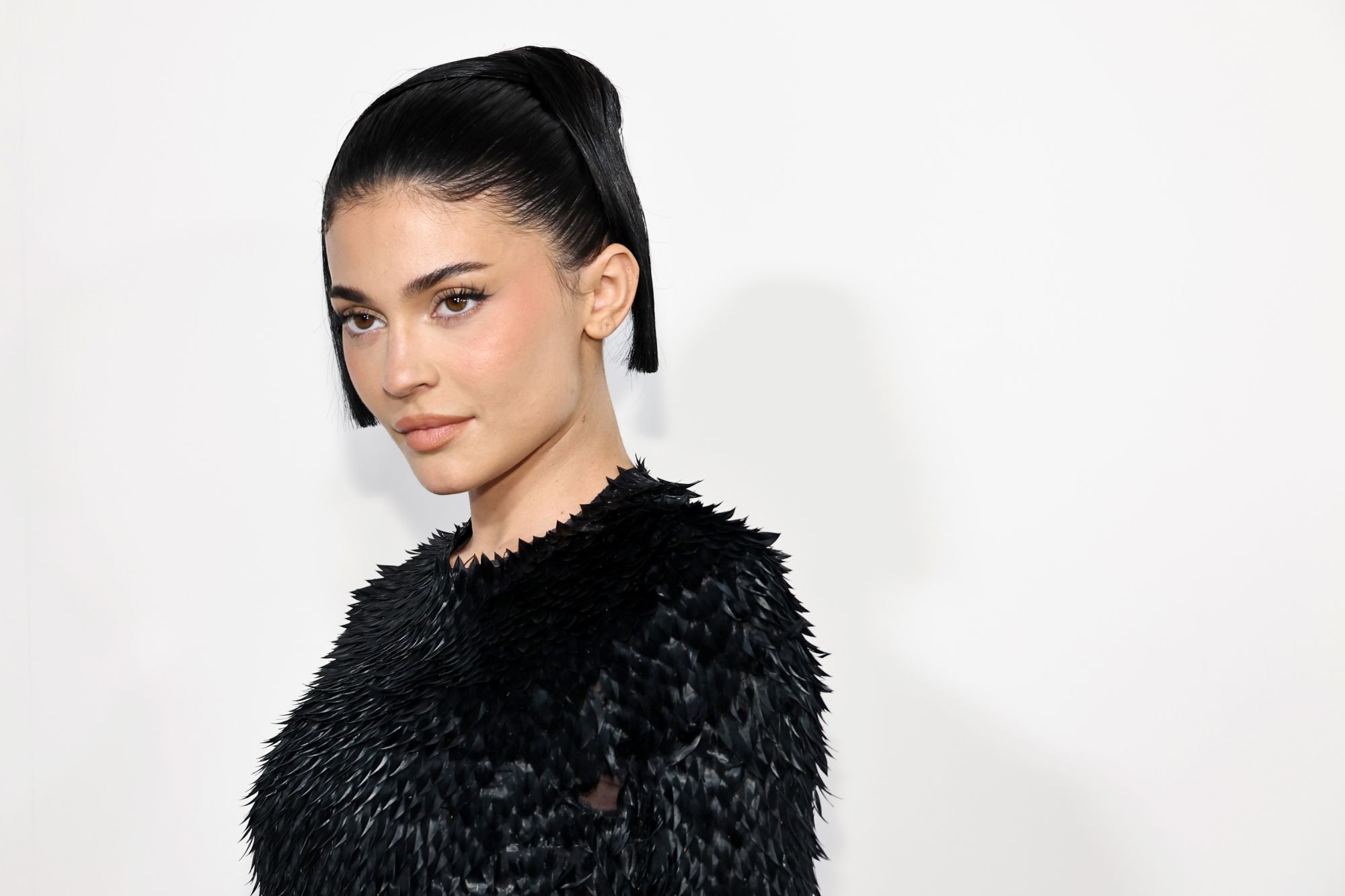 Is Kylie Jenner's surgery revelation a setback for beauty standards? | CNN