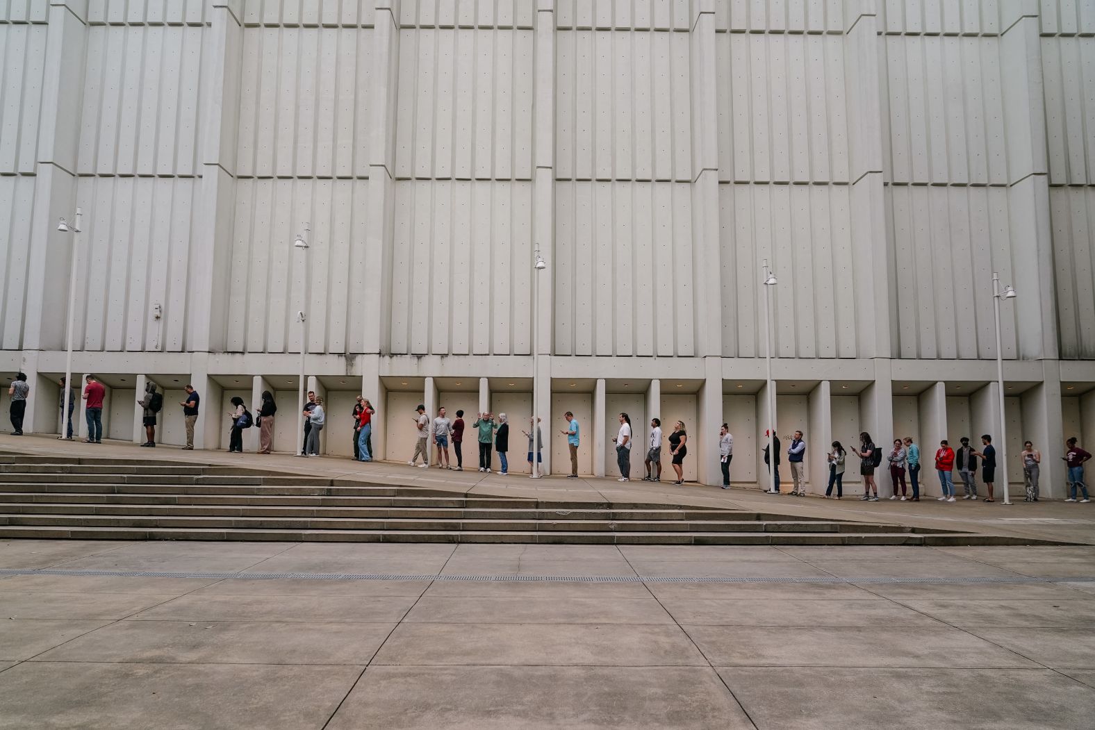 People wait in line Friday to vote at Atlanta's High Museum of Art.