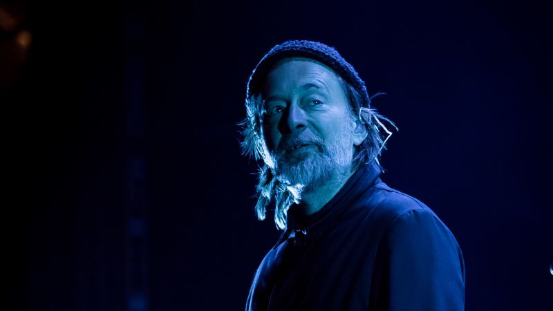 Radiohead’s Thom Yorke walks off stage after being heckled by pro-Palestinian protester | CNN