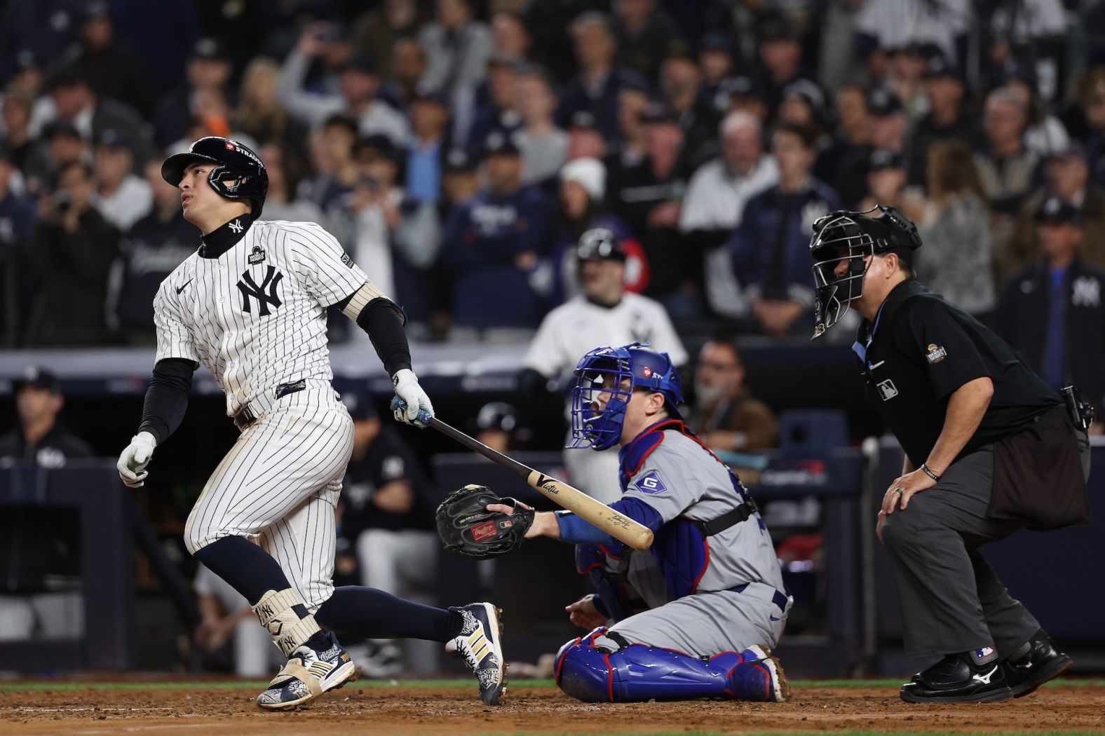 The Yankees' Anthony Volpe hits a grand slam in Game 4 of the World Series on Tuesday. The third-inning home run gave the Yankees a 5-2 lead over the Los Angeles Dodgers. <a href="index.php?page=&url=https%3A%2F%2Fwww.cnn.com%2F2024%2F10%2F29%2Fsport%2Fyankees-dodgers-world-series-game-4-spt%2Findex.html">They would go on to win 11-4</a> and cut the Dodgers' series lead to 3-1.