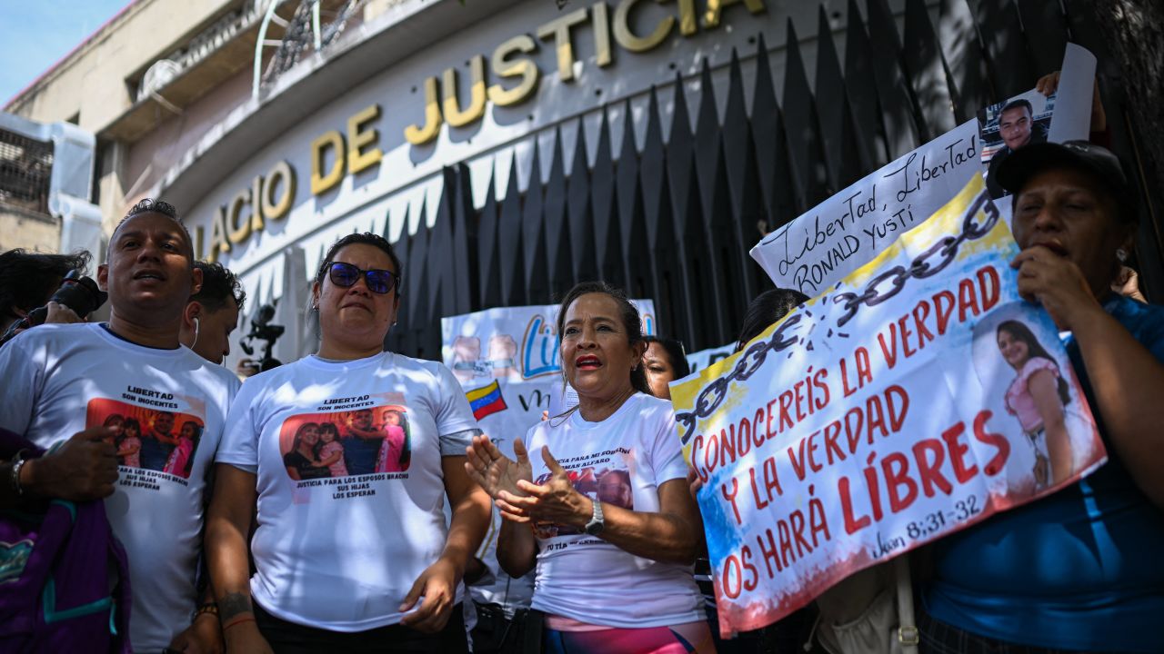 Relatives of people detained during protests following the disputed July 28 presidential elections and of other political prisoners take part in a demonstration demanding their release in front of the Palace of Justice in Caracas on November 7, 2024. A crackdown on protests in Venezuela following the announcement of Maduro's reelection has left at least 27 people dead, about 200 injured and around 2,400 arrested. (Photo by Federico PARRA / AFP) (Photo by FEDERICO PARRA/AFP via Getty Images)