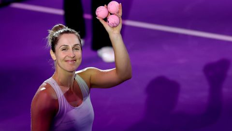 RIYADH, SAUDI ARABIA - NOVEMBER 07: Gabriela Dabrowski of Canada hits pink signed tennis balls for breast cancer awareness into the crowd with Erin Routliffe of New Zealand i(out of pic) after their victory against Caroline Dolehide of the United States and Desirae Krawczyk of the United States in their round robin doubles match during Day 6 of the 2024 WTA Finals Riyadh as part of the Hologic WTA Tour at King Saud University Indoor Arena on November 07, 2024 in Riyadh, Saudi Arabia.   (Photo by Clive Brunskill/Getty Images)