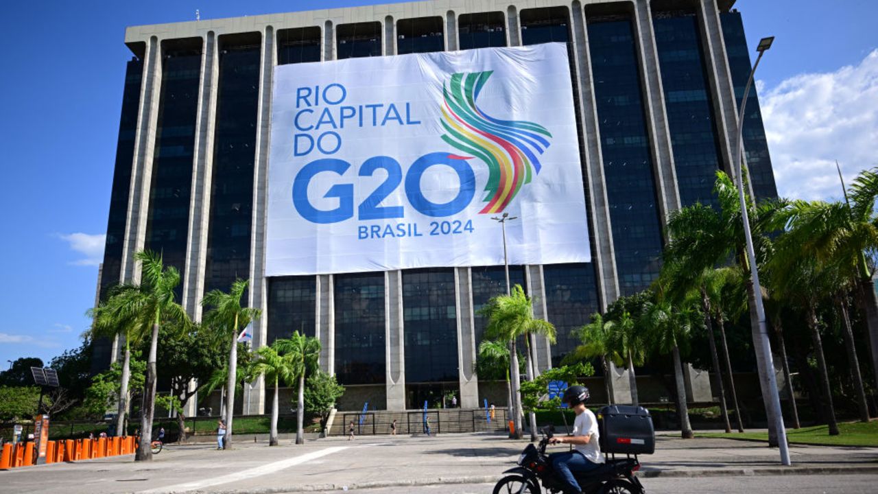 A G20 Summit banner is displayed at the City Hall in Rio de Janeiro, Brazil, on November 12, 2024. rThe G20 Leaders' Summit will take place in Rio de Janeiro between November 18 and 19, 2024. (Photo by Mauro PIMENTEL / AFP) (Photo by MAURO PIMENTEL/AFP via Getty Images)