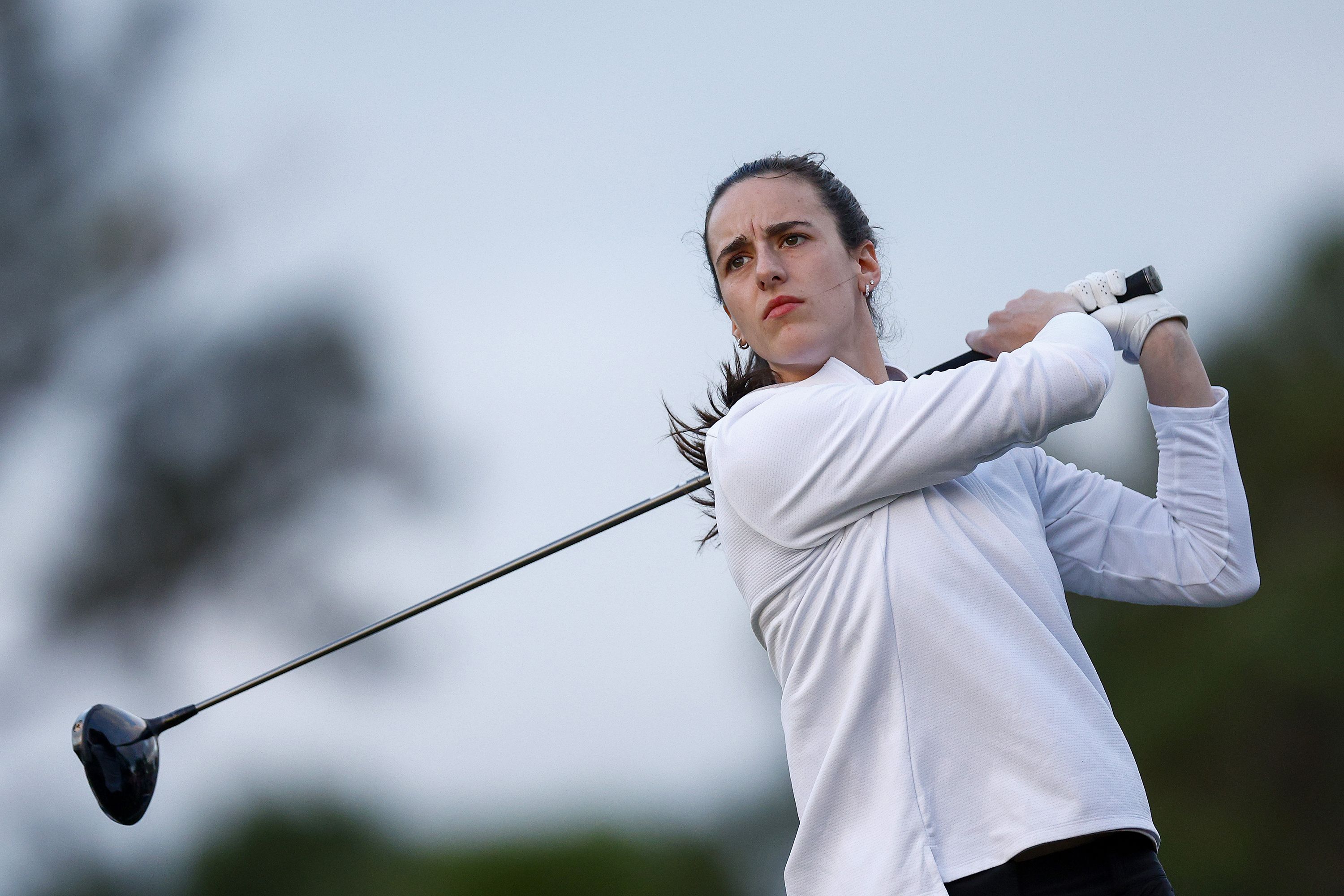 Caitlin Clark swaps three-pointers for par threes at LPGA event | CNN