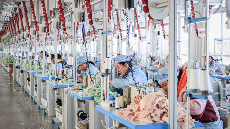 China’s susceptible intake drags on economic system as Trump tariff danger looms | The Gentleman Report Industry