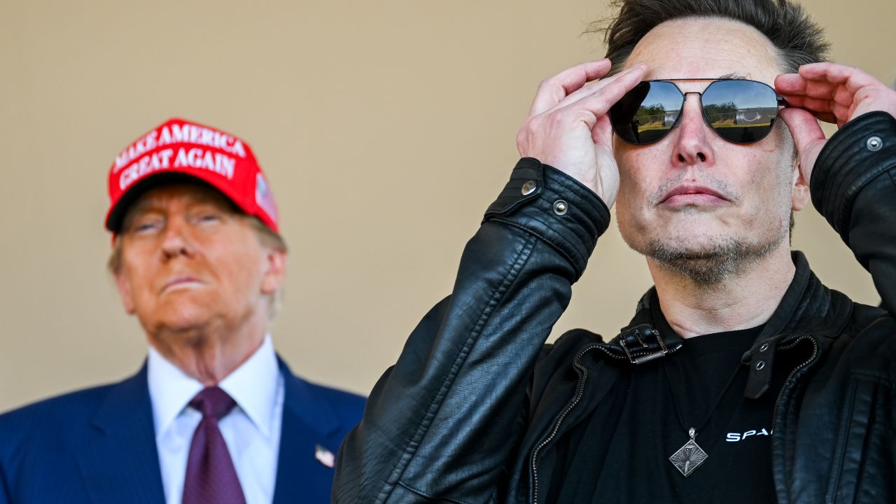 BROWNSVILLE, TEXAS - NOVEMBER 19: U.S. President-elect Donald Trump and Elon Musk watch the launch of the sixth test flight of the SpaceX Starship rocket on November 19, 2024 in Brownsville, Texas. SpaceX’s billionaire owner, Elon Musk, a Trump confidante, has been tapped to lead the new Department of Government Efficiency alongside former presidential candidate Vivek Ramaswamy. (Photo by Brandon Bell/Getty Images)