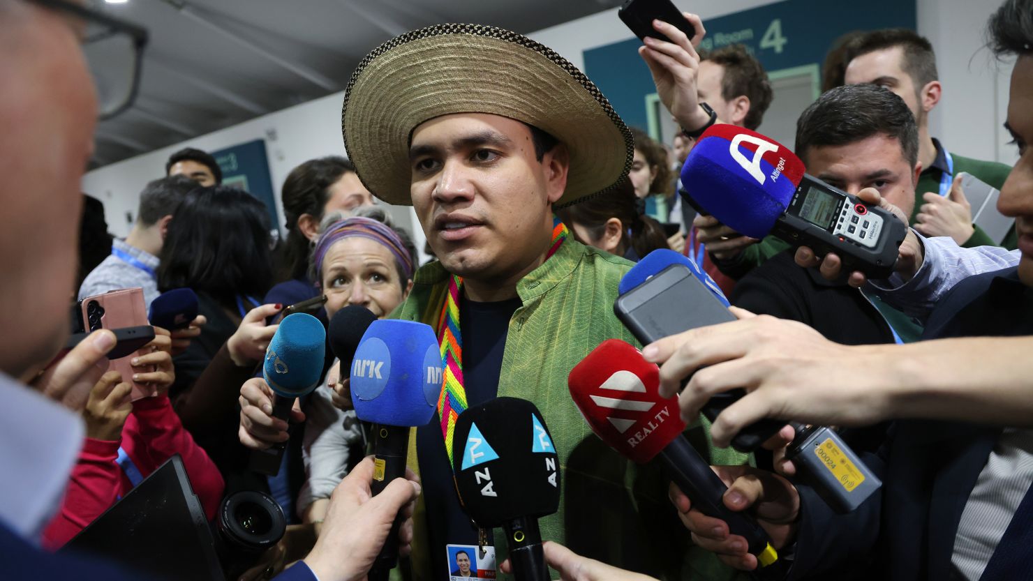 UN talks in disarray as a draft deal for climate cash is rejected by