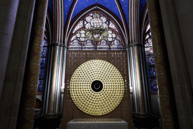 The Crown of Thorns is considered one of the most precious relics of Notre Dame. Brought to Paris from the Holy Land in 1263 by Saint Louis, firefighters managed to save it on the night of the fire, though its glass case was broken in the process. A new reliquary has been designed by French artist Sylvain Dubuisson.