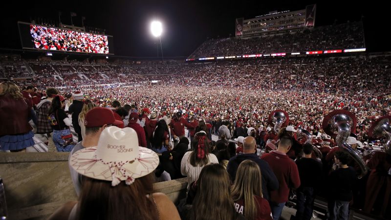 Oklahoma sells fan access to postgame press conferences for almost $700
