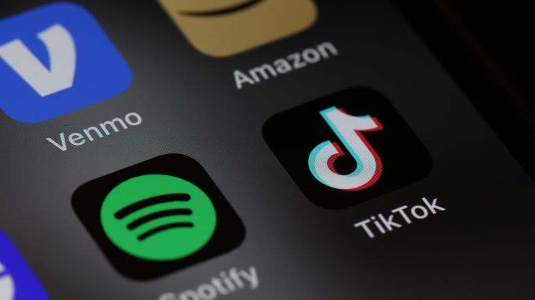 Chances for yet another right-wing takeover of a super popular social media app just went up exponentially.