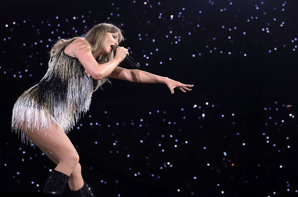 How Taylor Swift's new album is expected to boost her net worth | CNN Business