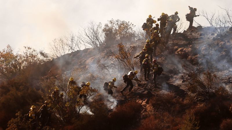 20,000 Malibu area residents face evacuation over wildfire as weather conditions improve