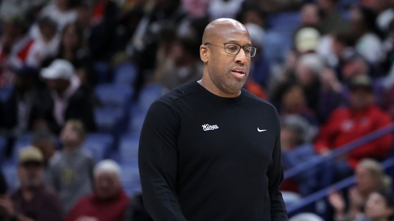 Sacramento Kings Fire Coach Mike Brown