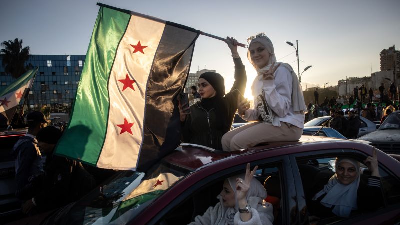 Сирия издаде консервативен нов дрес код вторник изискващ жените да носят