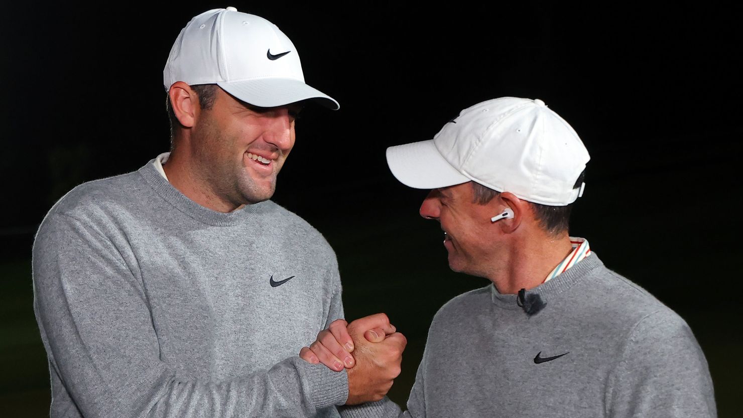 The Showdown 2024 Rory McIlroy and Scottie Scheffler cruise past