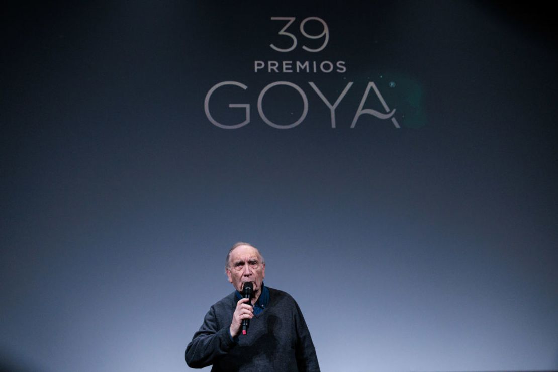 El presidente de la Academia de Cine, Fernando Méndez-Leite, habla durante la presentación de los nominados a la 39ª edición de los Premios Goya, en la Academia de Cine, el 18 de diciembre de 2024 en Madrid, España.