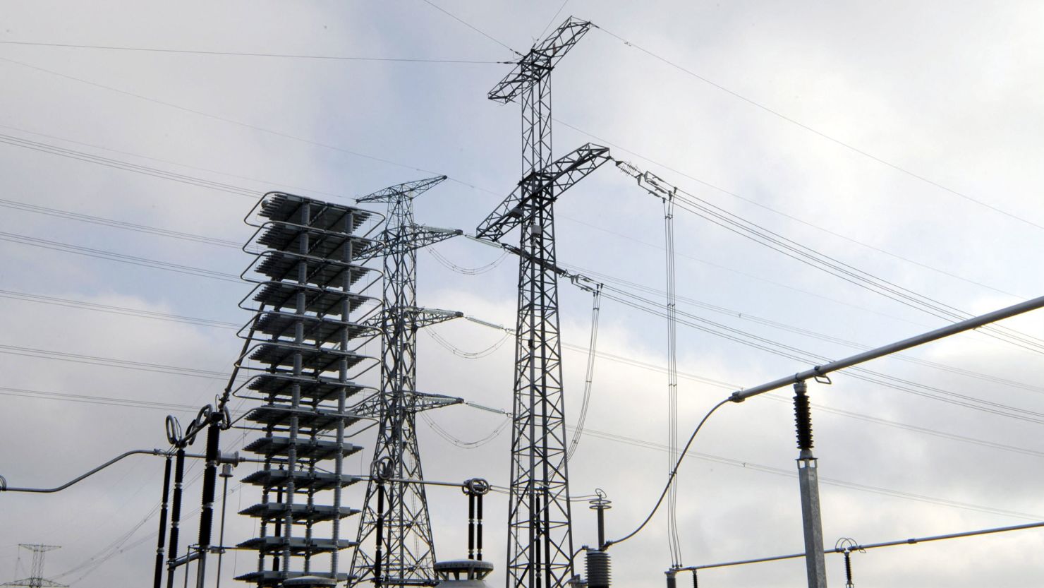 nato-to-boost-baltic-sea-presence-after-power-internet-cable-damage