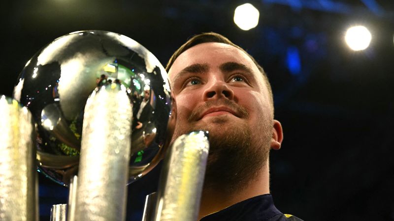 Teenage sensation Luke Littler, 17, becomes darts’ youngest ever world champion | CNN