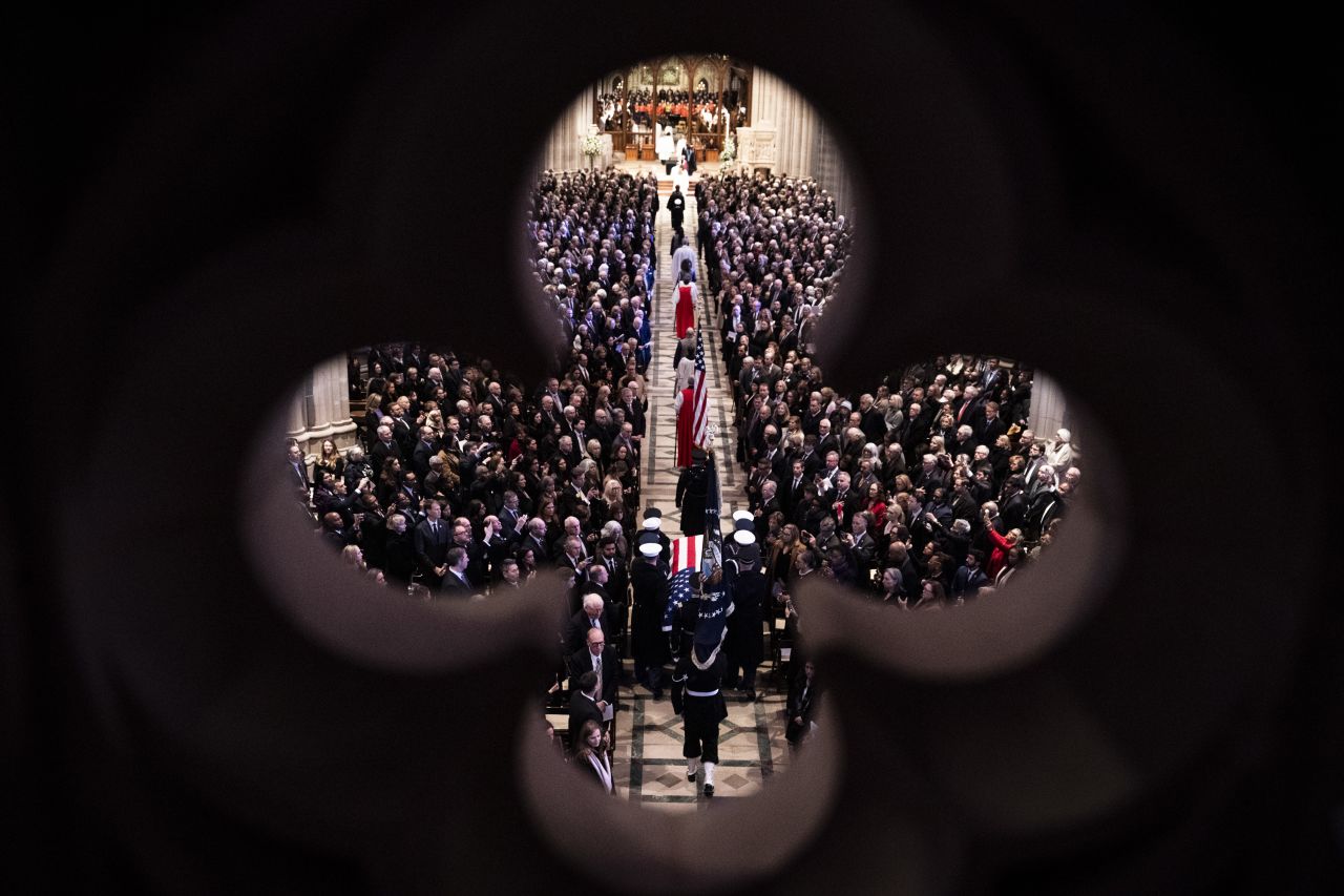 Carter's casket arrives at the cathedral.