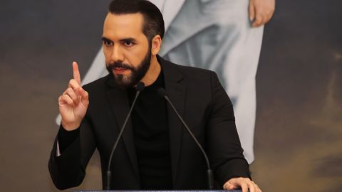 SAN SALVADOR, EL SALVADOR - JANUARY 14: President of El Salvador Nayib Bukele delivers a speech during the first press conference of the year at Casa Presidencial on January 14, 2025 in San Salvador, El Salvador. (Photo by Alex Peña/Getty Images)