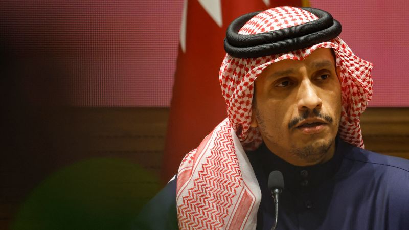 Qatar presses Hamas to “respond positively” to US ceasefire proposal, official says Qatar presses Hamas to “respond positively” to US ceasefire proposal, official says