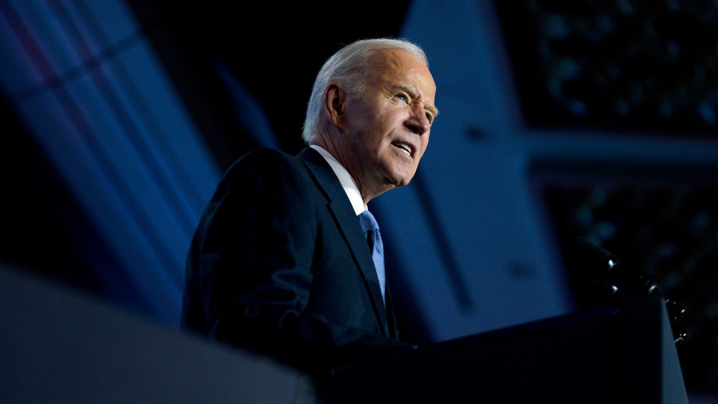 New book on Biden by Jake Tapper and Alex Thompson reports a ...