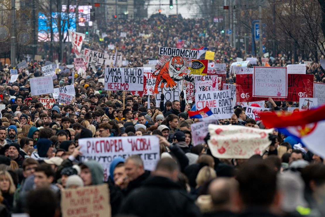 The demonstration participants marched in the central part of Beo Grado on January 24, 2025, after the organizer of the Student Protest for the deadly collapse of the roof of the station in November.