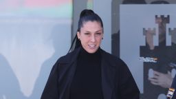 La jugadora española Jenni Hermoso sale de la cancha de San Fernando de Henares, al este de Madrid, el 3 de febrero de 2025, en el caso del expresidente de la Federación Española de Fútbol Luis Rubiales.