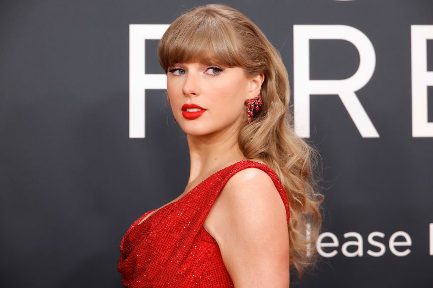 Taylor Swift will not be deposed in Justin Baldoni and Blake Lively case, judge rules | CNN