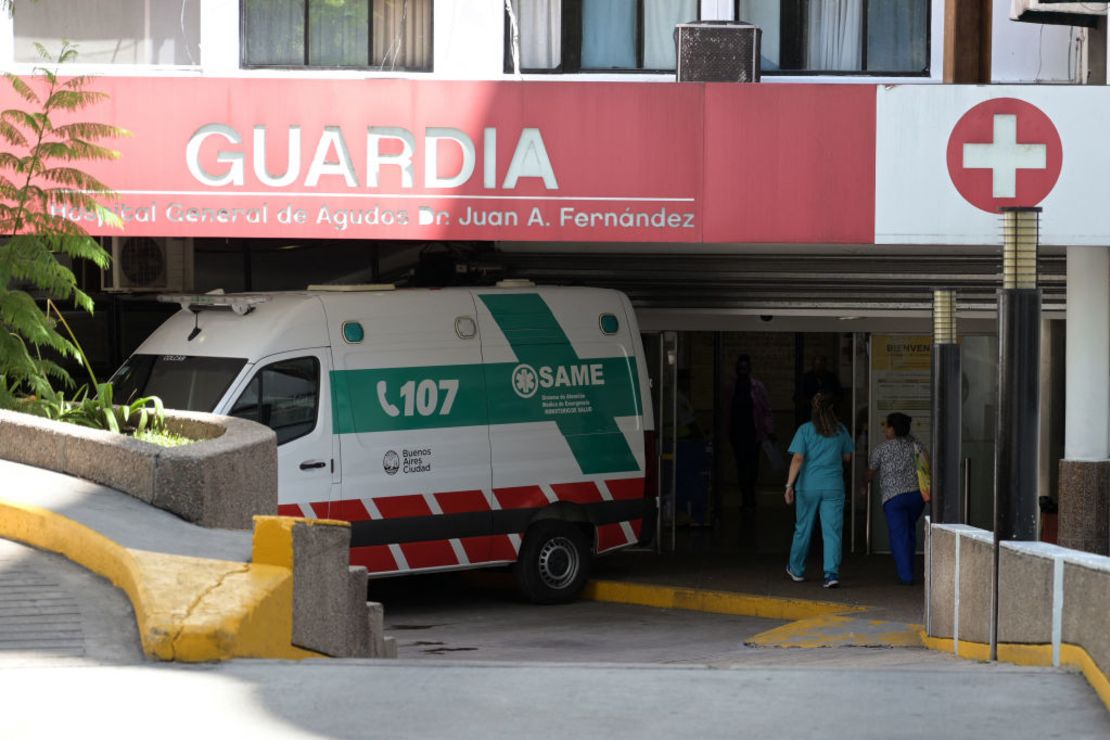 The entrance of an emergency room at the Hospital de Clínicas, in the City of Buenos Aires, on February 6, 2025