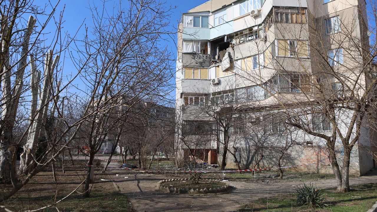 KHERSON, UKRAINE - FEBRUARY 13: A residential building in Central district damaged after Russian shelling on February 13, 2025 in Kherson, Ukraine. On the evening of February 12, the Russian army attacked private houses in the Korabelnyi district of Kherson. A 69-year-old woman died from injuries. And in the morning on February 13 Russians hit a residential area in the Central district of Kherson. One of the shells destroyed an apartment in a high-rise building. Two people were injured. (Photo by Olexandr Kornyakov/Suspilne Ukraine/JSC "UA:PBC"/Global Images Ukraine via Getty Images)