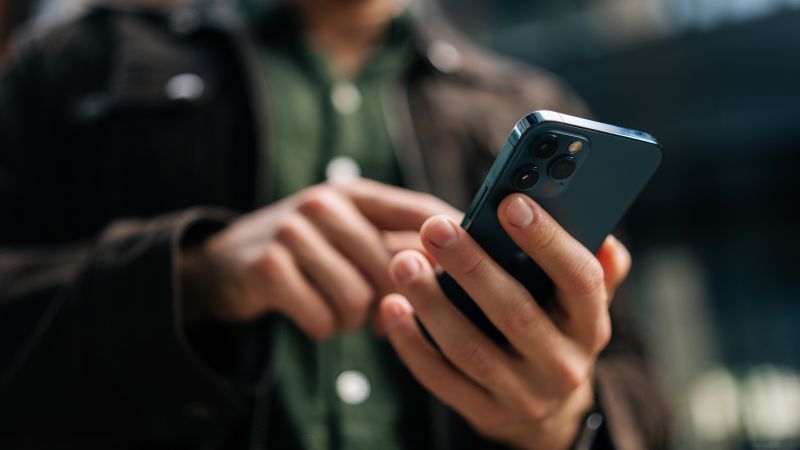 Hundreds of Israelis receive recruitment calls from Iranian intelligence, Israel Police says Hundreds of Israelis receive recruitment calls from Iranian intelligence, Israel Police says