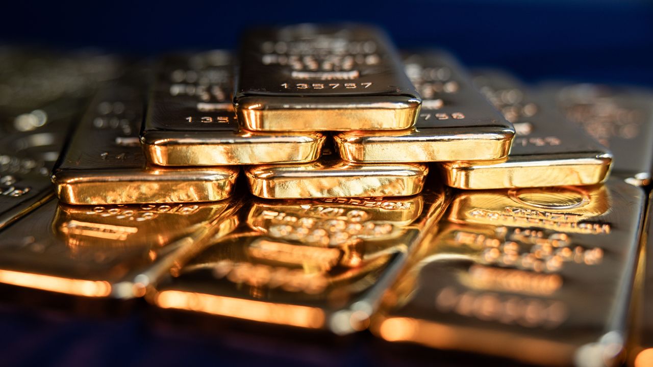 A selection of one kilogram gold bars at Conclude Zrt bullion dealer arranged in Budapest, Hungary, on Monday, Feb. 17, 2025.